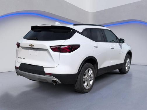 Summit White 2021 Chevrolet Blazer 2LT