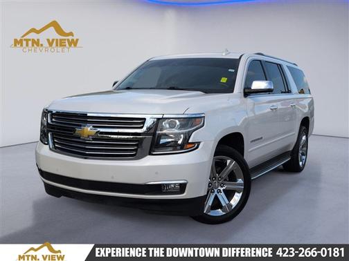Iridescent Pearl Tricoat 2019 Chevrolet Suburban Premier