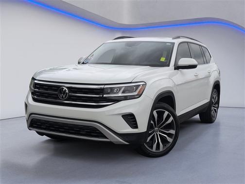 Pure White 2022 Volkswagen Atlas 3.6L SE w/Technology