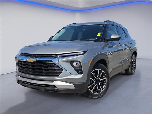 Sterling Gray Metallic 2025 Chevrolet Trailblazer LT