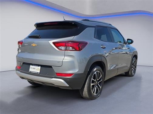 Sterling Gray Metallic 2025 Chevrolet Trailblazer LT