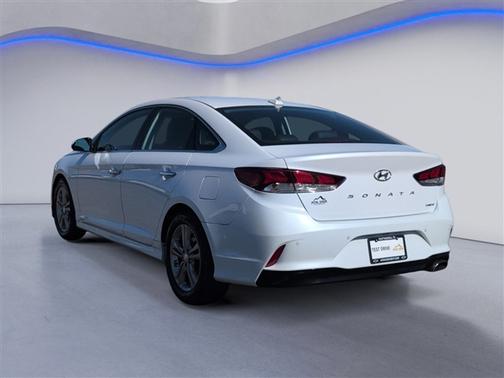 2018 Hyundai SONATA Limited