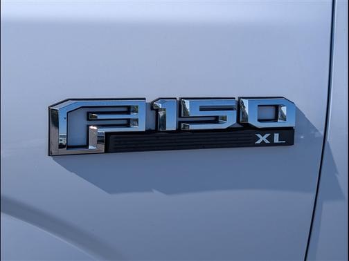 Oxford White 2019 Ford F-150 XL