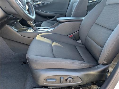 2022 Chevrolet Malibu 1LS