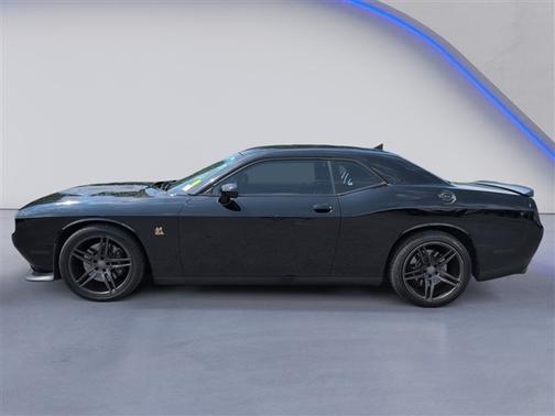 Pitch Black Clearcoat 2019 Dodge Challenger R/T Scat Pack