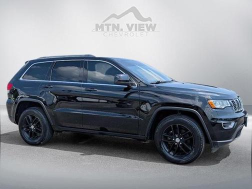 2018 Jeep Grand Cherokee Laredo