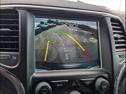 2018 Jeep Grand Cherokee Laredo