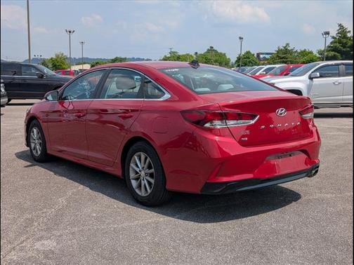 2018 Hyundai SONATA SE