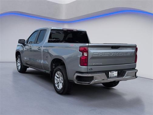 Sterling Gray Metallic 2026 Chevrolet Silverado 1500 LT