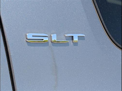 Steel Metallic 2021 GMC Acadia SLT