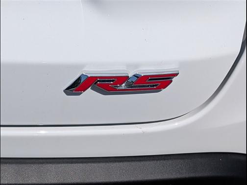 White 2026 Chevrolet Trax 2RS