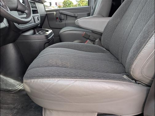 2024 GMC Savana 2500 Work Van