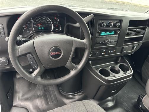 2024 GMC Savana 2500 Work Van