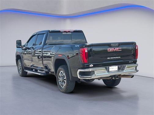 Onyx Black 2024 GMC Sierra 2500 SLT