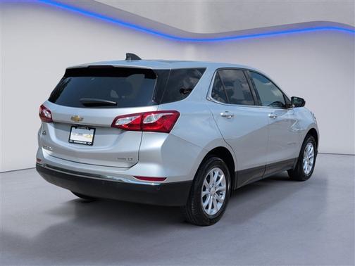 Silver Ice Metallic 2020 Chevrolet Equinox 1LT