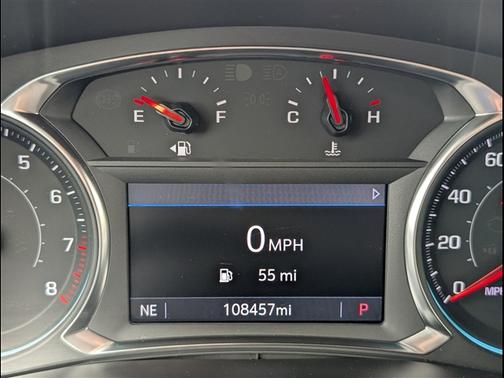 Summit White 2023 Chevrolet Traverse LT Leather