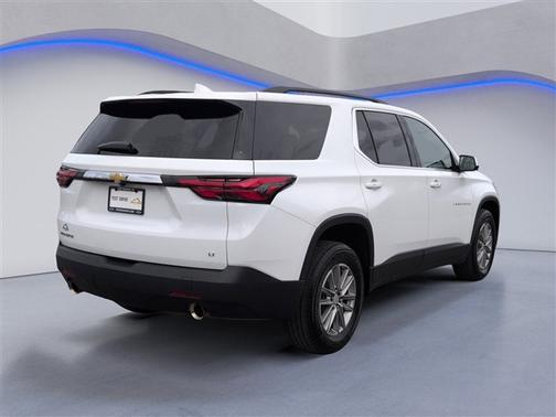 Summit White 2023 Chevrolet Traverse LT Leather