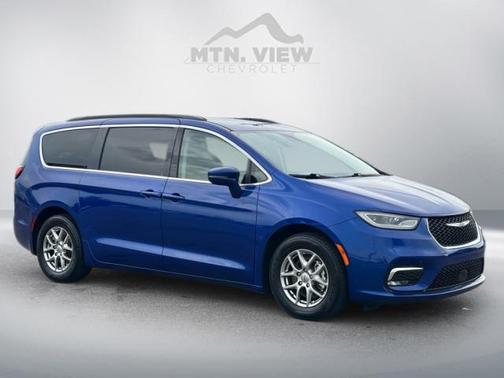 2021 Chrysler Pacifica Touring