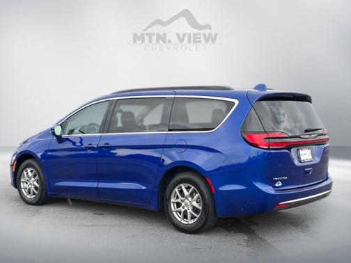 2021 Chrysler Pacifica Touring