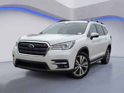Crystal White Pearl 2022 Subaru Ascent Limited 8-Passenger