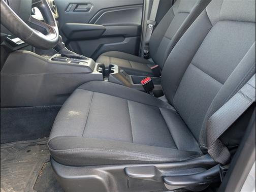 2024 Chevrolet Colorado WT