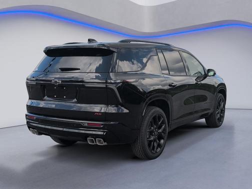 Black 2026 Chevrolet Traverse RS
