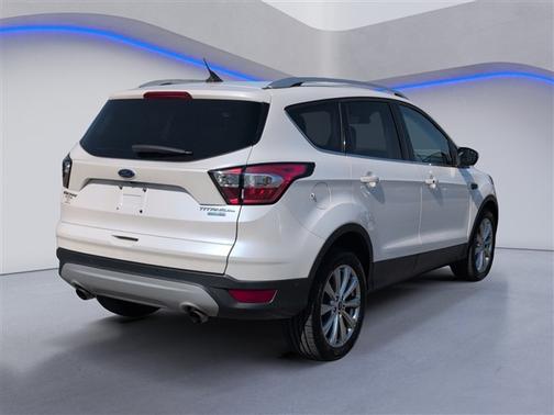 White Platinum Clearcoat Metallic 2018 Ford Escape Titanium