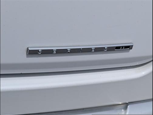 Bright White Clearcoat 2024 Jeep Wagoneer L Series II