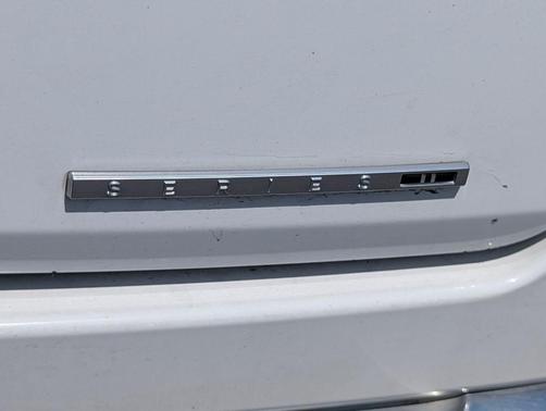 White 2024 Jeep Wagoneer L Series II