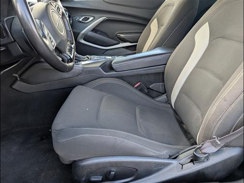 2016 Chevrolet Camaro 1LT