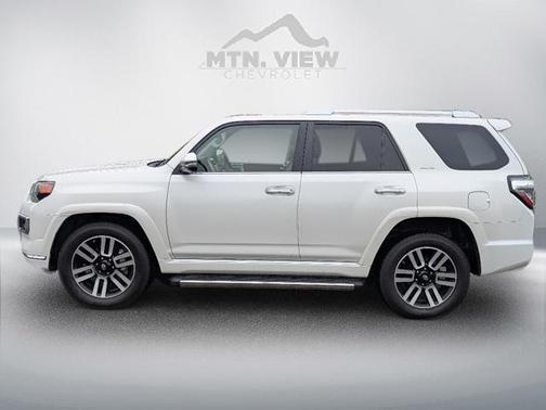 2020 Toyota 4Runner Sport