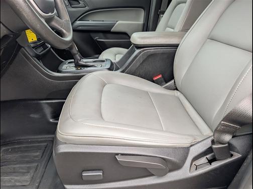 Summit White 2021 Chevrolet Colorado WT