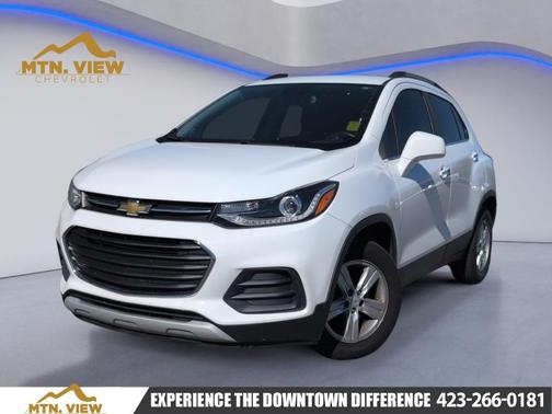Summit White 2020 Chevrolet Trax LT