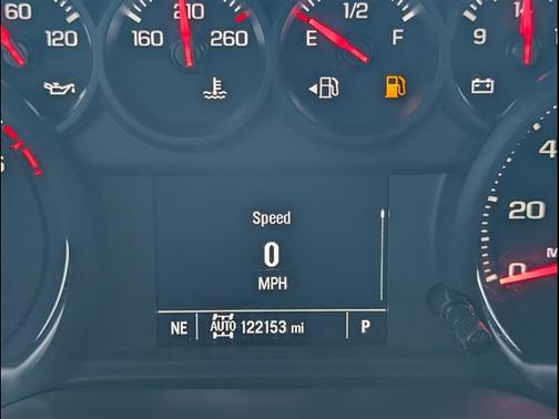 Summit White 2022 Chevrolet Silverado 1500 WT