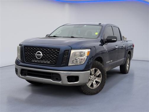 2019 Nissan Titan SV