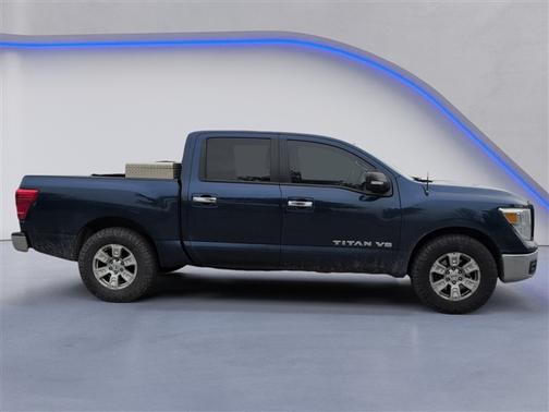 2019 Nissan Titan SV