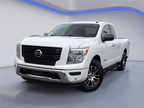 Glacier White 2021 Nissan Titan SV