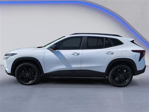 Summit White 2024 Chevrolet Trax ACTIV