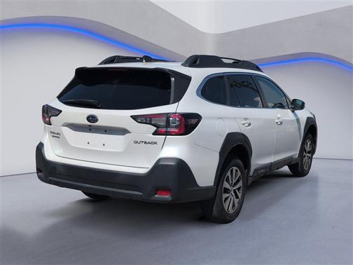 Crystal White Pearl 2023 Subaru Outback Premium
