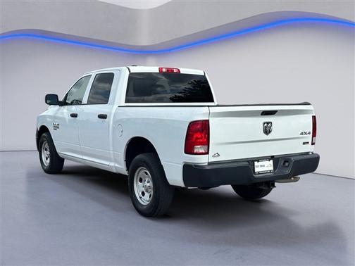 Bright White Clearcoat 2019 RAM 1500 Classic Tradesman