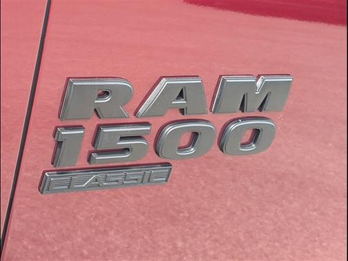 Delmonico Red Pearlcoat 2022 RAM 1500 Classic Tradesman