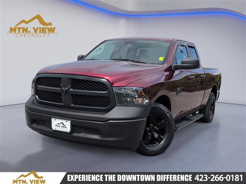 Delmonico Red Pearlcoat 2022 RAM 1500 Classic Tradesman