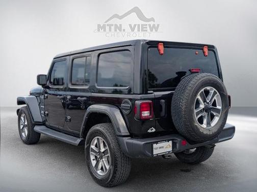 2022 Jeep Wrangler Unlimited Sahara