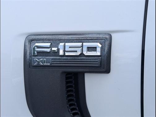 Oxford White 2024 Ford F-150 XL