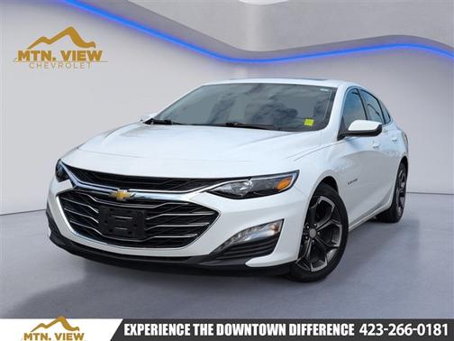 Summit White 2022 Chevrolet Malibu LT