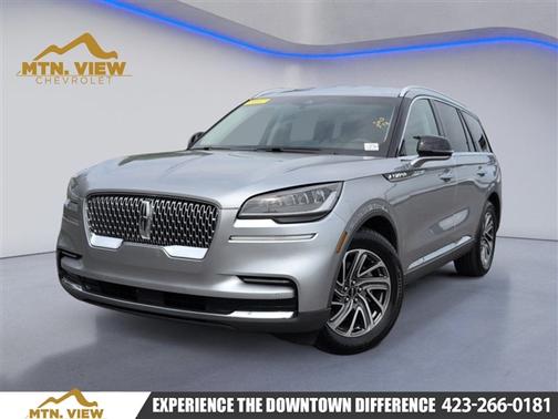 Radiance Metallic 2023 Lincoln Aviator Standard RWD