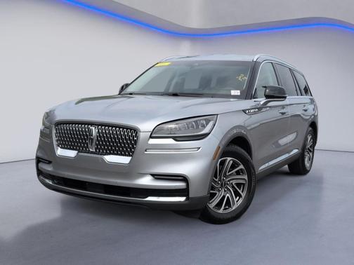 Radiance Metallic 2023 Lincoln Aviator Standard RWD