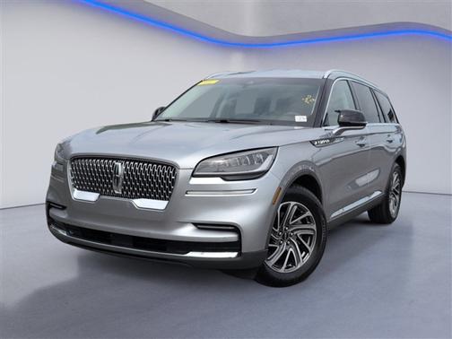 Radiance Metallic 2023 Lincoln Aviator Standard RWD