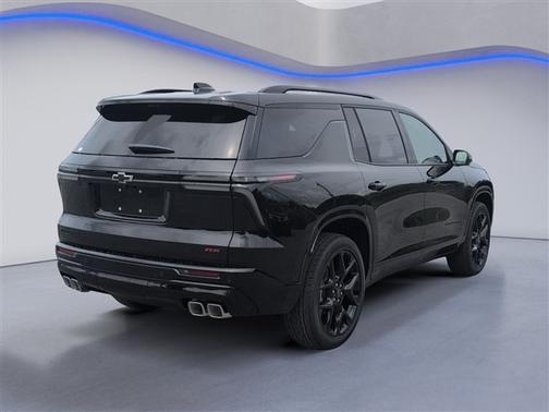 Black 2026 Chevrolet Traverse RS