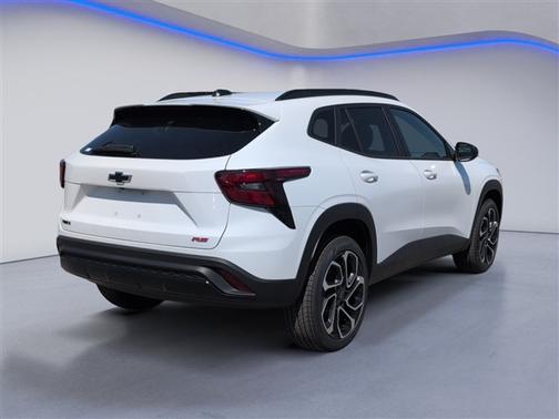 White 2026 Chevrolet Trax 2RS